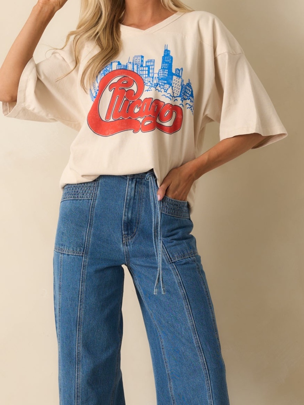 Daydreamer Chicago Tee - Picture 5 of 6